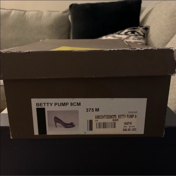 Louis Vuitton Betty Pump 8cm - Picture 6 of 8